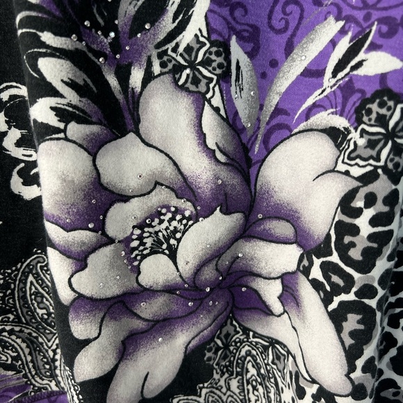 Karen Scott Purple and Black Floral Animal Print Blouse with 3/4 sleeve - Picture 5 of 9
